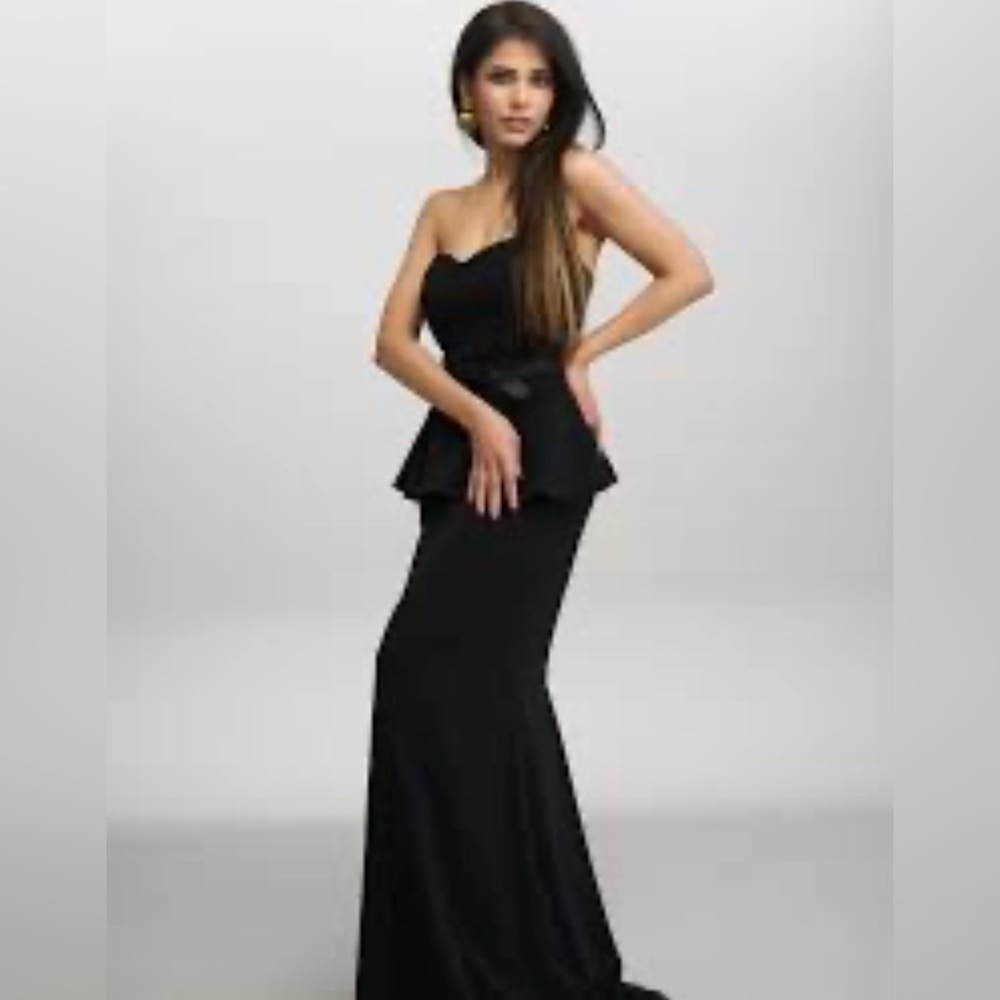 Elegant Black Lace Dress